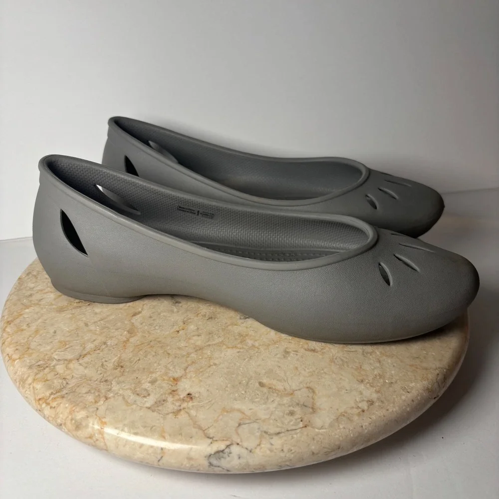 Crocs Sienna Flat W9 Gray Cut Out Slip On Comfort Shoes